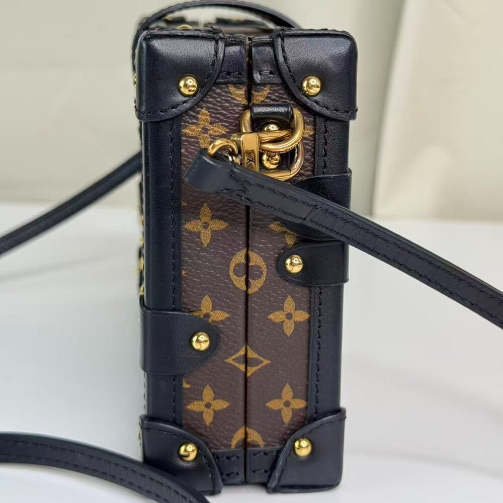 Louis Vuitton Monogram Canvas Limited Edition Soft Trunk Shoulder Bag - Picture 4 of 11